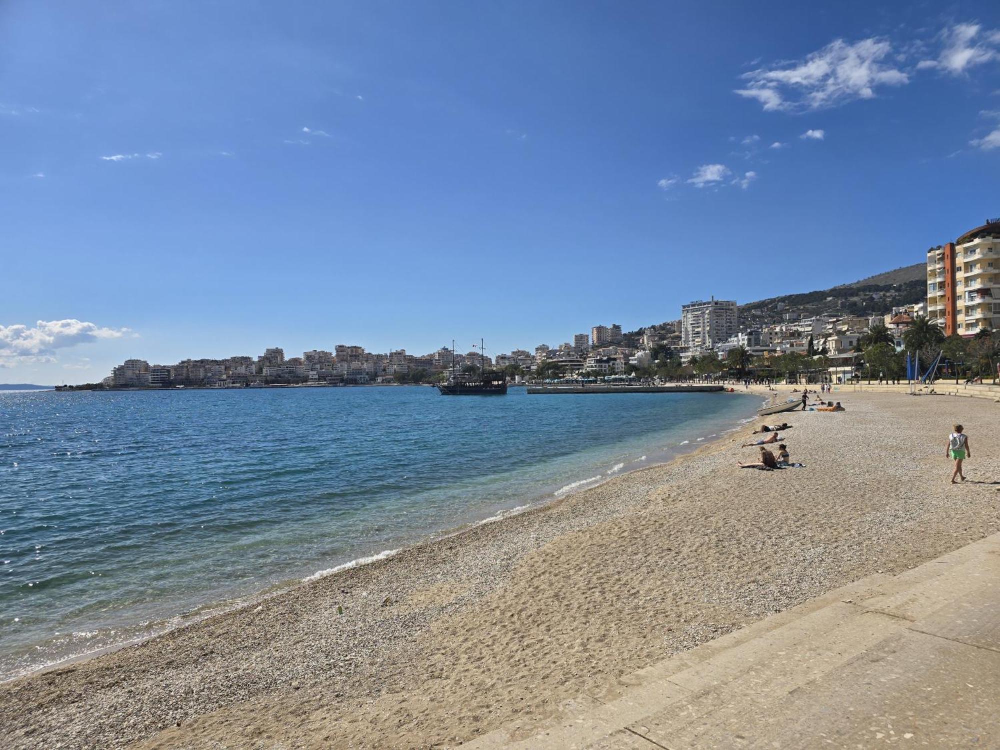 Saint Tropez Apartment Sarande Exterior photo